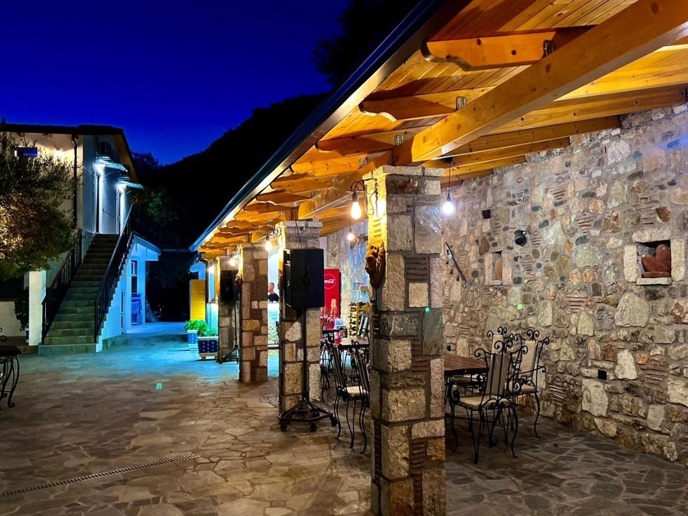 Hotel Panorama Piqeras 外观 照片